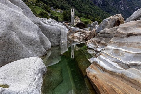 Rocks in the Verzasca River, behind Lavertezzo, Verzasca Valley, Valle Verzasca, Canton Ticino,