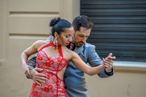 Tango dancer, street tango, near Plaza Dorrego, San Telmo district, Buenos Aires, Argentina, South