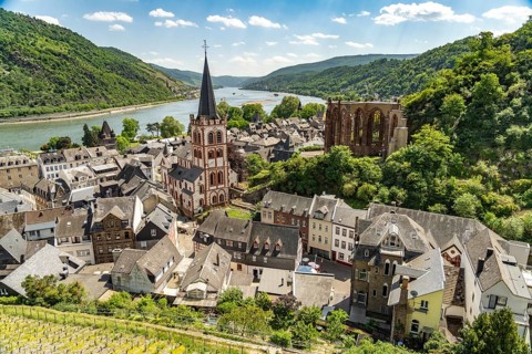 Bacharach with St Peter's Protestant Church, the ruins of the Gothic Werner Chapel and the Rhine
