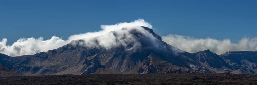 The summit of Montaña Guajara, also: Alto de Guajara, 2715m, crater walls, Caldera de las Cañadas,