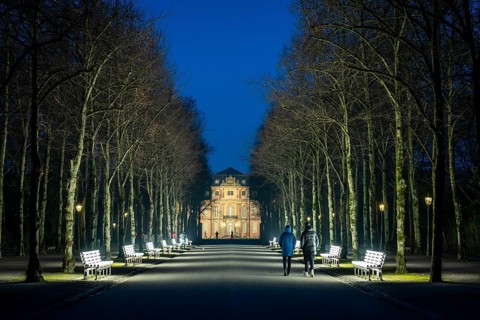 The light benches by artist Stefan Sous in the Hofgarten, entitled UV-A UV-B, 14 completely