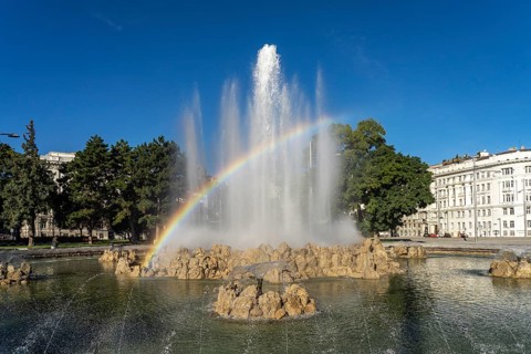 The high-jet fountain on Schwarzenbergplatz in Vienna, Austria, Europe