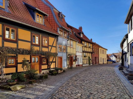 Half-timbered houses with cobblestones in Wassertorstraße, Old Town of the World Heritage City of