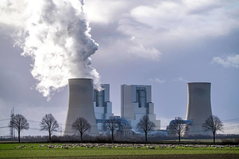 RWE Power lignite-fired power plant Neurath, near Grevenbroich, power plant units F and G, cooling