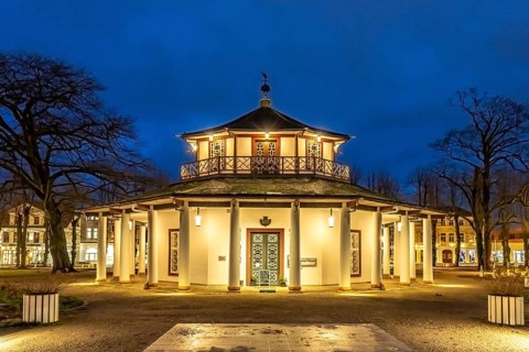 White pavilion with restaurant in Bad Doberan at dusk, Mecklenburg-Vorpommern, Germany, Europe
