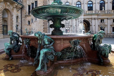 Hygieia Fountain by sculptor Joseph von Kramer, courtyard, City Hall, Hamburg, Germany, Europe