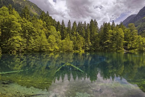 Christlessee, a mountain lake in the Trettachtal valley, near Oberstdorf, Oberallgäu, Allgäu,