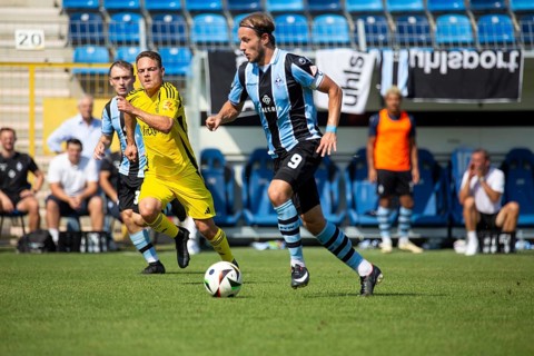 Football 3rd division, season 2024/25, matchday 4: Waldhof Mannheim vs. 1. FC Saarbrücken. On the
