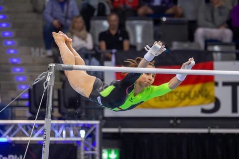EnBW DTB-Pokal Stuttgart 2025, Mixed Cup***Janoah Müller warming up on the uneven bars