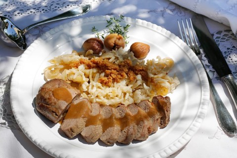 Swabian cuisine, roast venison with spaetzle, chestnuts and breadcrumbs, breadcrumbs, saddle of