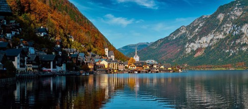 Panorama of Austrian tourist destination Hallstatt village on Hallstatter See in Austrian alps in
