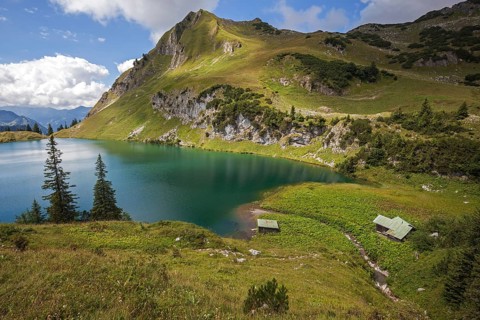 Seealpsee, and Seeköpfel, Allgäu Alps, near Nebelhorn, Oberstdorf, Oberallgäu, Allgäu, Bavaria,