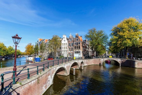 Canals and bridges Building on the Keizersgracht in the city of Amsterdam, Netherlands
