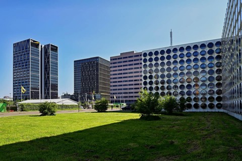 Flats Student Experience rear high-rise buildings, Cross, Towers, architect Norman Foster, Zuidas