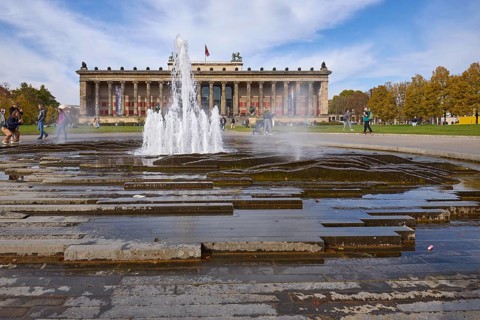 Fountain in the Lustgarten and Altes Museum, Berlin, capital city, independent city, federal state