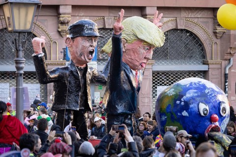 The Frankfurt carnival parade will parade across the Römerberg in Frankfurt am Main on 2 March 2025