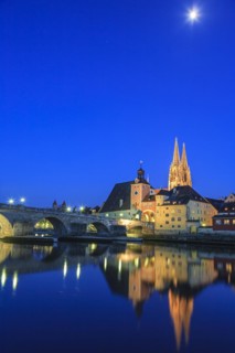 Church and bridge reflected in river, twilight, moon, idyllic, Regensburg Cathedral and stone