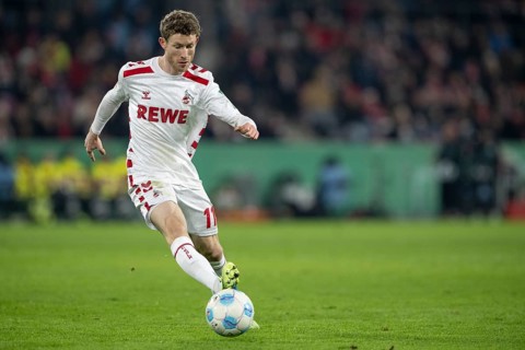 BEAUTIFUL SPORTS/ (DFL/DFB REGULATIONS PROHIBIT ANY USE OF PHOTOGRAPHS AS IMAGE SEQUENCES AND/OR