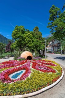 Flower arrangement on the spa promenade in Merano, South Tyrol