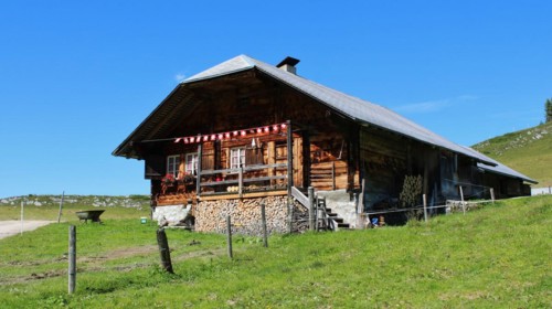 Old house in the Simmental, Switzerland, Europe
