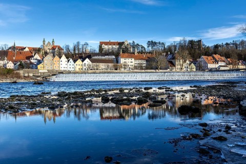 Lech with Karolinenwehr, behind Landsberg am Lech, Bavaria, Germany, Europe