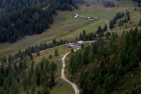 Hintereggalm, Mahdalm, Almenweg, Klammeben, Hirzer near Saltaus, Passeier Valley, South Tyrol,
