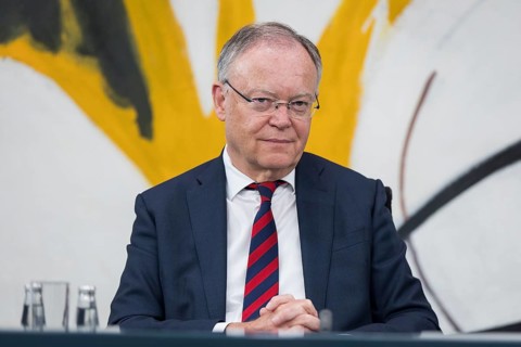 Stephan Weil (Minister-President of Lower Saxony, SPD) at a press conference after the
