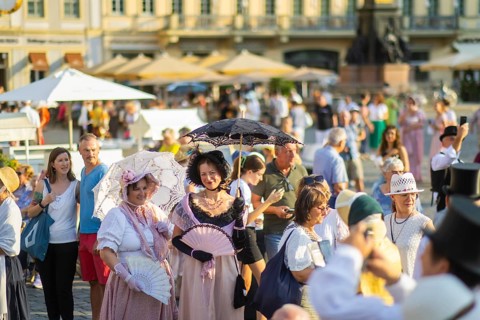 Dresden celebrated the 250th birthday of Caspar David Friedrich with a birthday party and a big