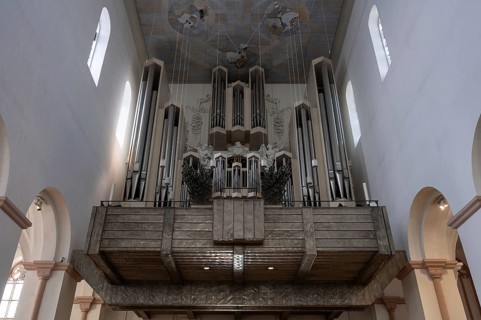 Organ loft in St Kilian's Cathedral, Würzburg, Lower Franconia, Bavaria, Germany, Europe