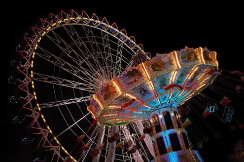 Night shot, Ferris wheel, Europa Rad, chain carousel, Cannstatter Wellenflug, rides, movement,