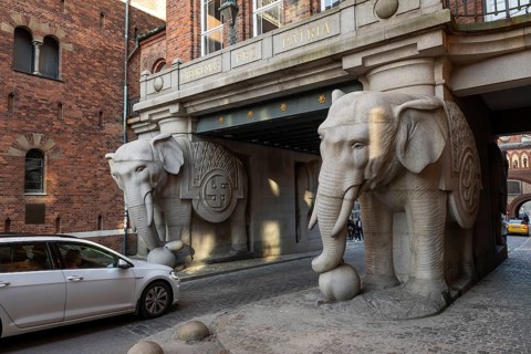 Monumental stone elephants with Indian swastika, elephant gate or elephant portal or elephant