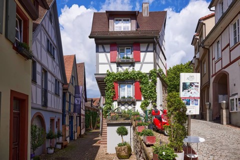 Narrow half-timbered house in Gengenbach, Black Forest, Ortenaukreis, Baden-Württemberg, Germany,