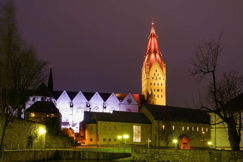 Paderborn Cathedral, St Liborius, night shot, Paderborn, Westphalia, North Rhine-Westphalia,