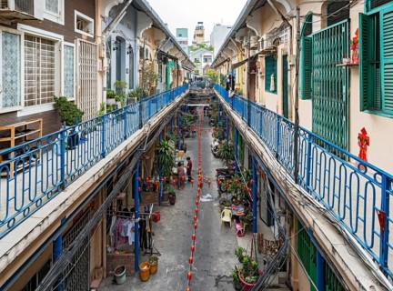 Hao Si Phuong Alley, Saigon Chinatown, Cho Lon, Ho Chi Minh City, Vietnam, Asia