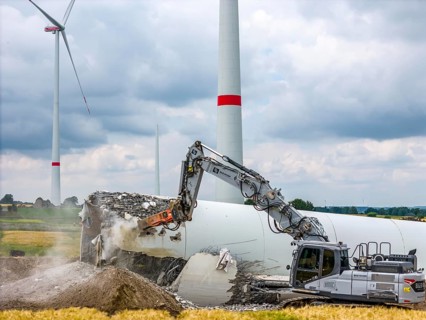 Demolished tower of a 20 year old wind turbine, in the Werl wind farm, 5 old Enercon E-66 turbines