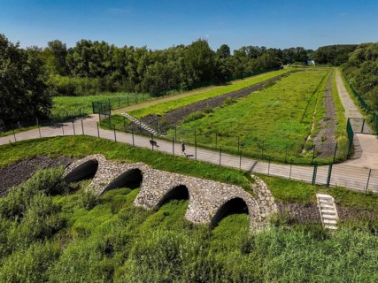 Bottrop-Gladbeck, North Rhine-Westphalia, Germany, Stormwater overflow basin, Stormwater retention