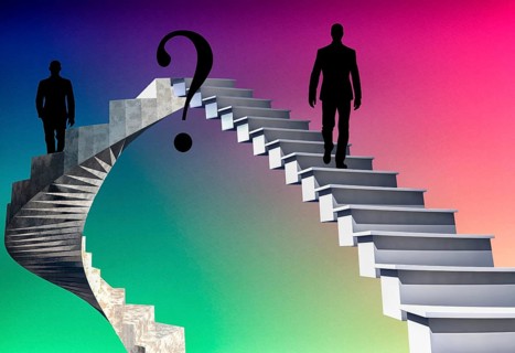 Symbolic image, right path, path is the goal, questionable direction, where does time go, course of