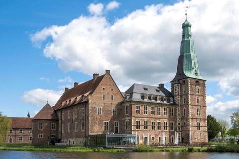 Historic moated castle, Renaissance Raesfeld Castle, Freiheit Raesfeld, Münsterland