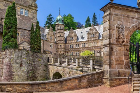 Castle bridge of Hämelschenburg Castle, Weser Renaissance castle, municipality of Emmerthal, Emmer,