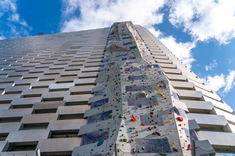 CopenHill, waste incineration plant and artificial ski slope, 80 metre high climbing wall, 90 metre