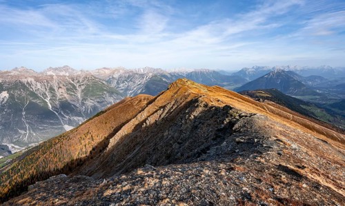 Mountain ridge of the Venet with summit Kreuzjoch, view from Wannjöchl on the ridge of the Venet to