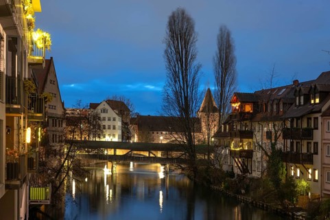 Night view of the historic Henkersteg bridge over the Pegnittz, Nuremberg, Middle Franconia,