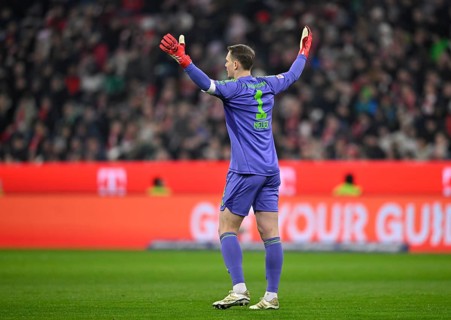 Goalkeeper Manuel Neuer FC Bayern Munich FCB (01) Gesture Gesture Allianz Arena, Munich, Bavaria,