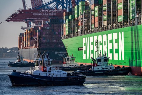 Container ship Ever Gifted, arriving at the port of Hamburg, Waltershofer Hafen, HHLA Container