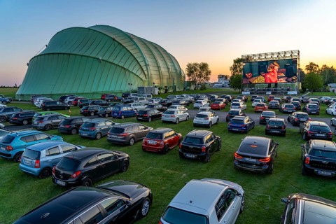 Drive-in cinema at Essen/Mülheim Airport Motor Movies, temporary film screening, at the WDL airship