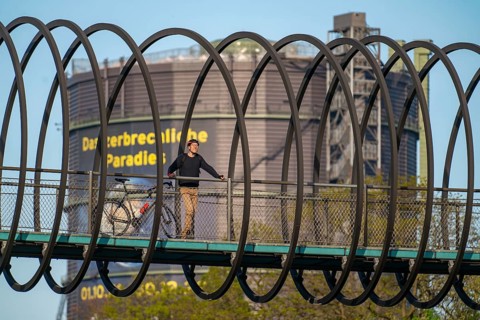 Bridge Slinky Springs to Fame, Gasometer, Cycling in the Ruhr area, Halde Franz, Haldenzeichen,