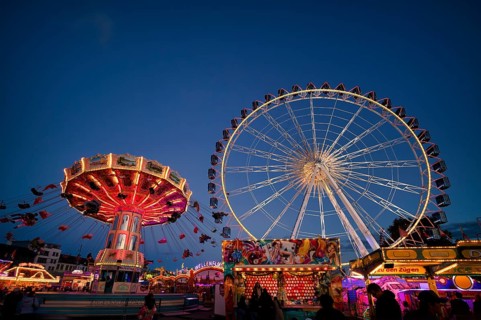 Ferris wheel, Europa Rad, chain carousel, Cannstatter Wellenflug, rides, movement, movement effect,