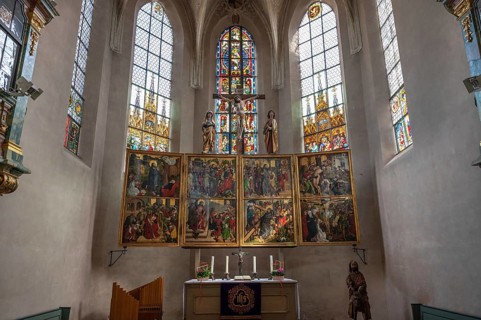 Winged altar by Wolfgang Katzenheimer, Bamberg around 1485, behind the choir centre window Bohemian