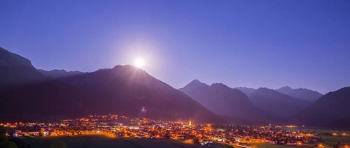 Oberstdorf at night, full moon rising, Allgaeu Alps, Allgaeu, Bavaria, Germany, Europe