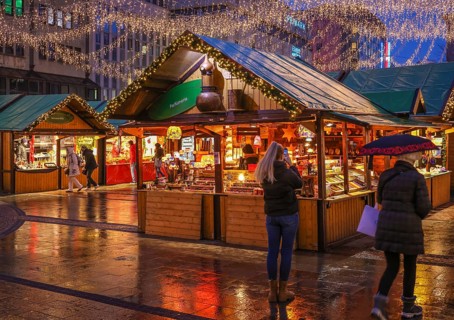 Essen, North Rhine-Westphalia, Germany - Christmas market in Essen in times of the corona pandemic